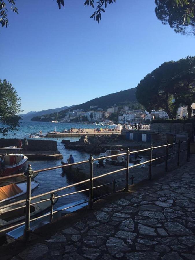 Bed And Breakfast Villa Maria Lovran Exterior foto